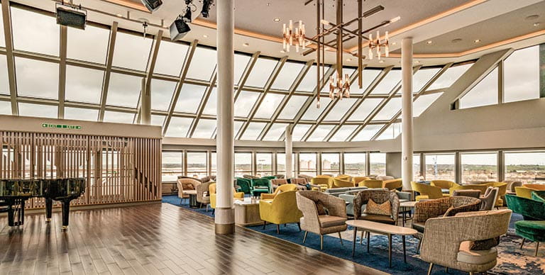 The Britannia Lounge on Spirit of Adventure